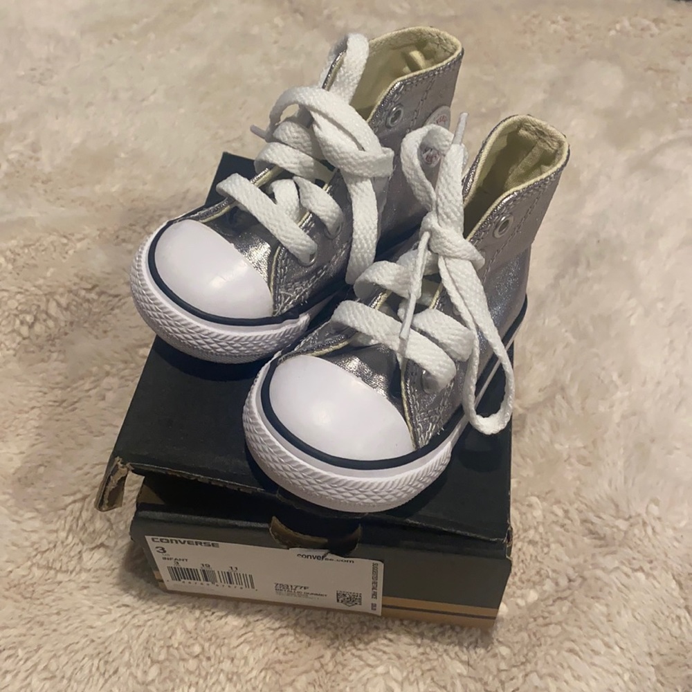 Converse Chuck Taylor high top - BNIB - 3 infant